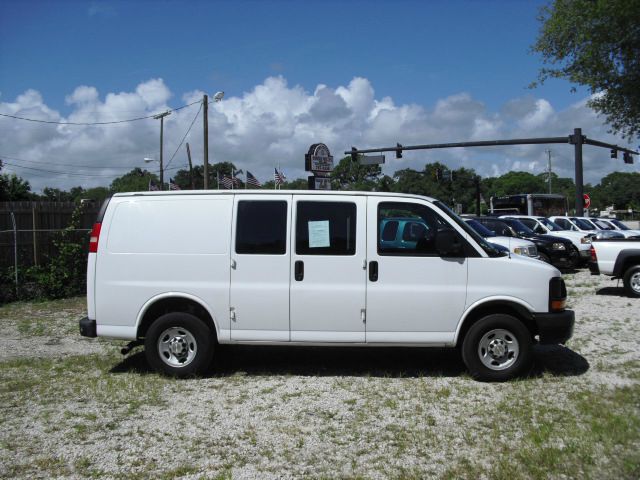 Chevrolet Express Coupe 4D Passenger Van