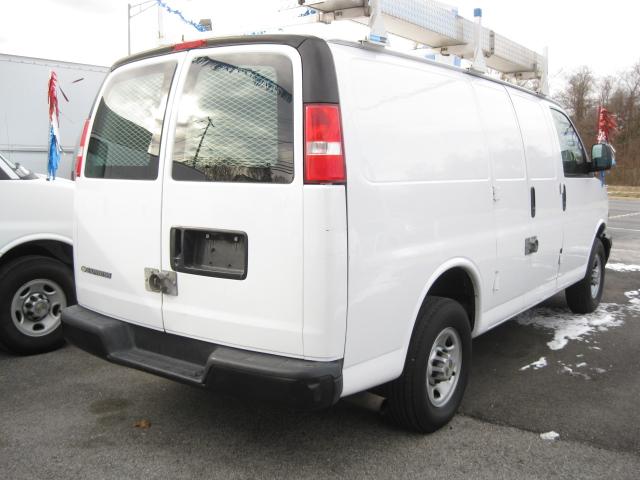 Chevrolet Express 2007 photo 2