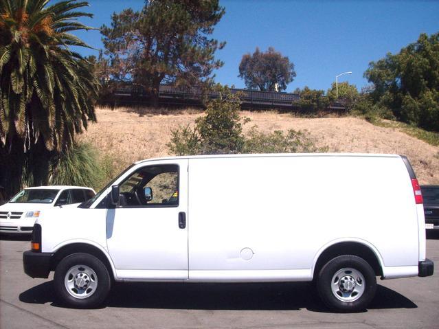 Chevrolet Express Coupe 4D Passenger Van
