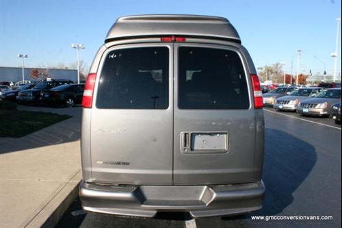 Chevrolet Express 2007 photo 2