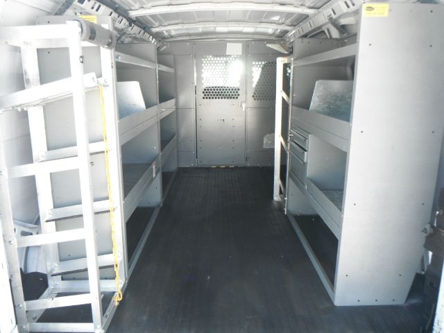 Chevrolet Express 2007 photo 2