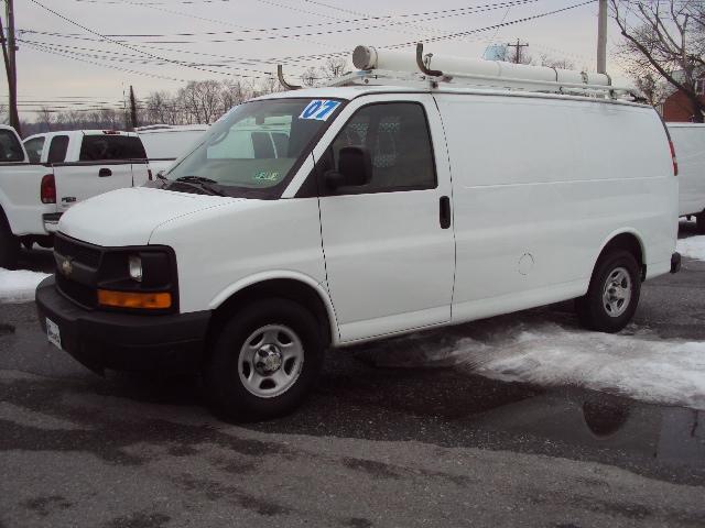 Chevrolet Express Base Passenger Van