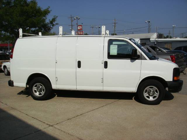 Chevrolet Express 2007 photo 2