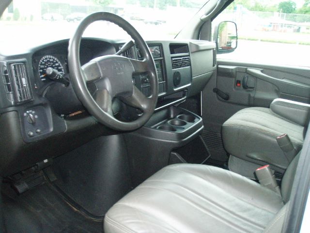 Chevrolet Express 2007 photo 10