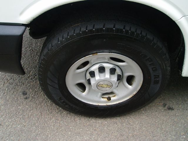 Chevrolet Express 2007 photo 21