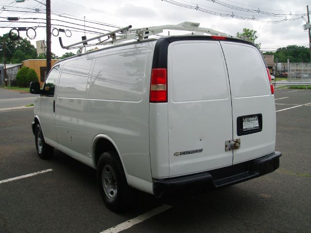 Chevrolet Express 2007 photo 26