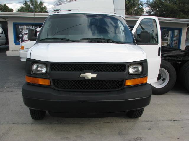Chevrolet Express Base Cargo Van