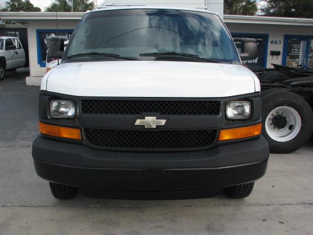Chevrolet Express 2007 photo 2