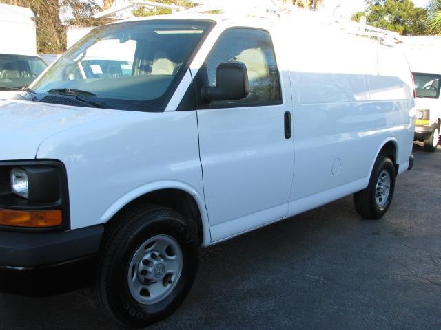 Chevrolet Express 2007 photo 2