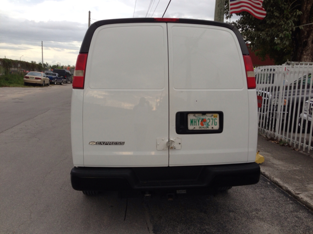 Chevrolet Express 2007 photo 2