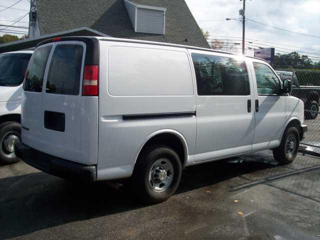 Chevrolet Express 2007 photo 1