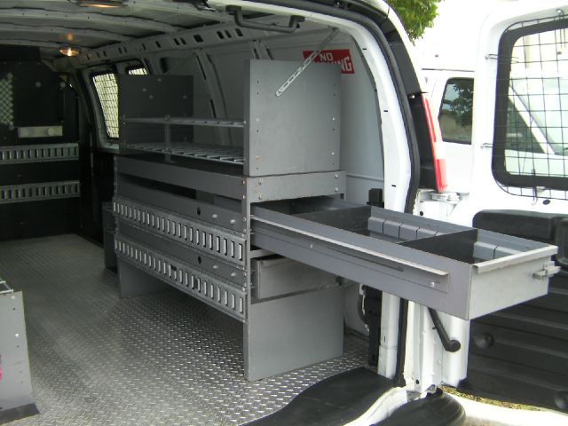 Chevrolet Express 2008 photo 2