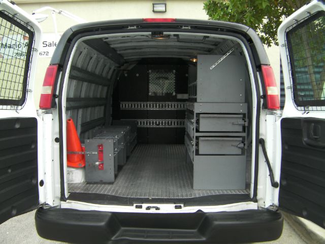 Chevrolet Express 2008 photo 4