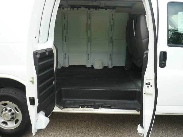 Chevrolet Express 2008 photo 8