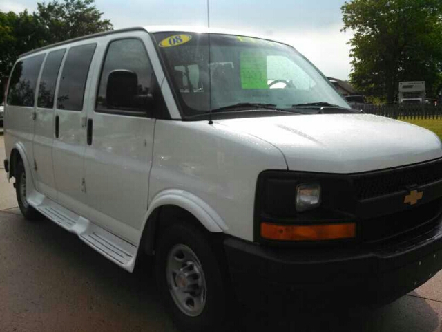 Chevrolet Express 2008 photo 13
