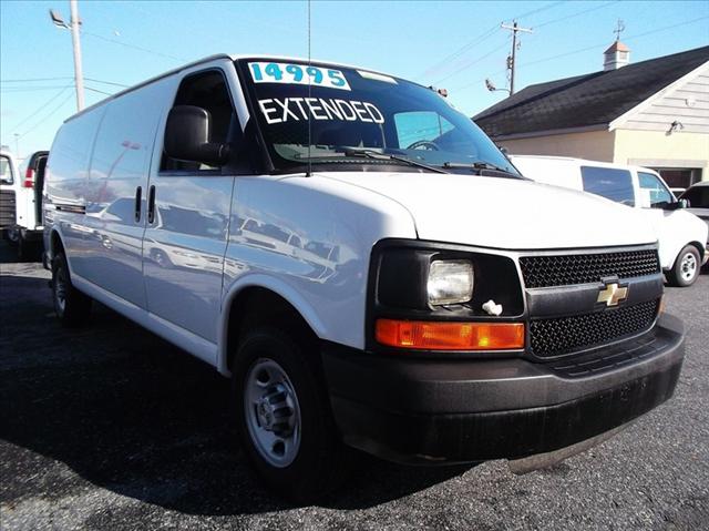 Chevrolet Express 2008 photo 4