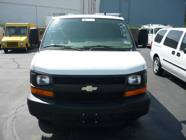 Chevrolet Express Coupe 4D Cargo Van
