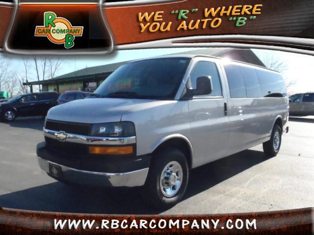 Chevrolet Express 750li 4dr Sdn Sedan Passenger Van