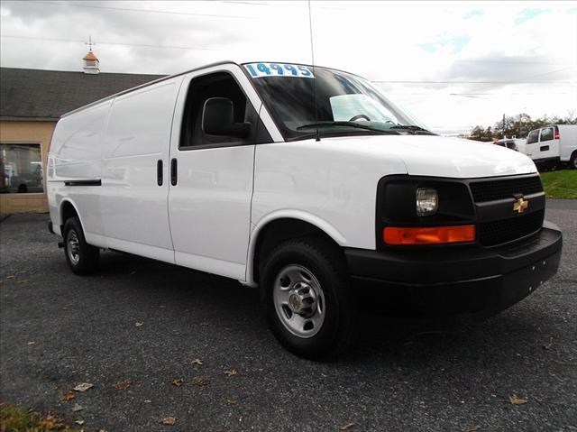 Chevrolet Express 2008 photo 4