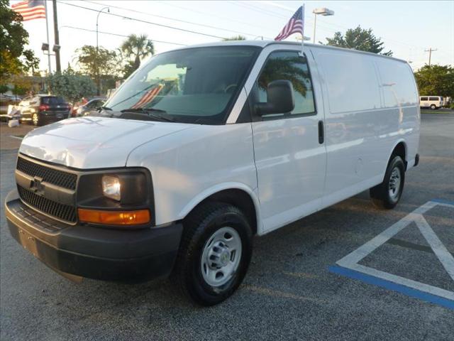 Chevrolet Express 2008 photo 2