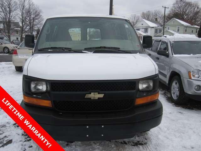 Chevrolet Express 2009 photo 1