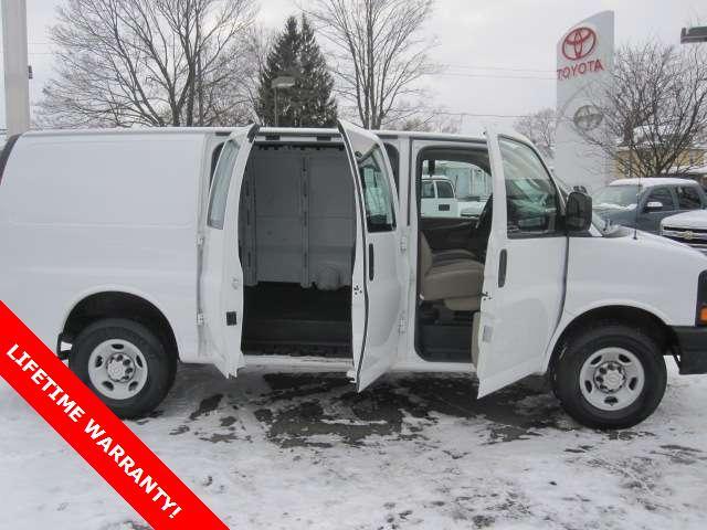 Chevrolet Express 2009 photo 3