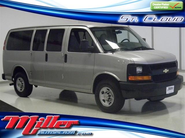 Chevrolet Express 2009 photo 2