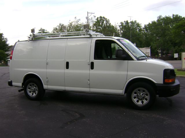 Chevrolet Express 2009 photo 15