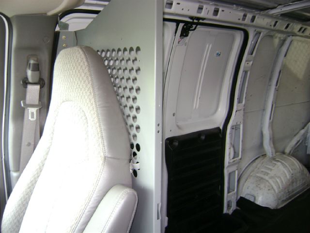 Chevrolet Express 2009 photo 6
