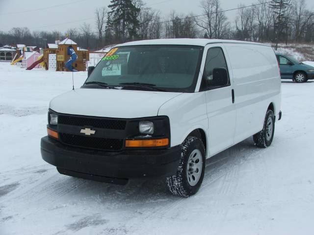 Chevrolet Express Base Passenger Van