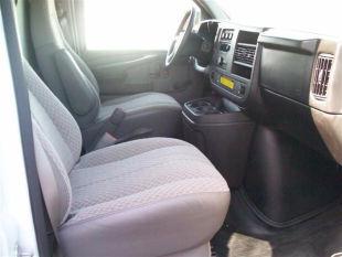 Chevrolet Express 2009 photo 3