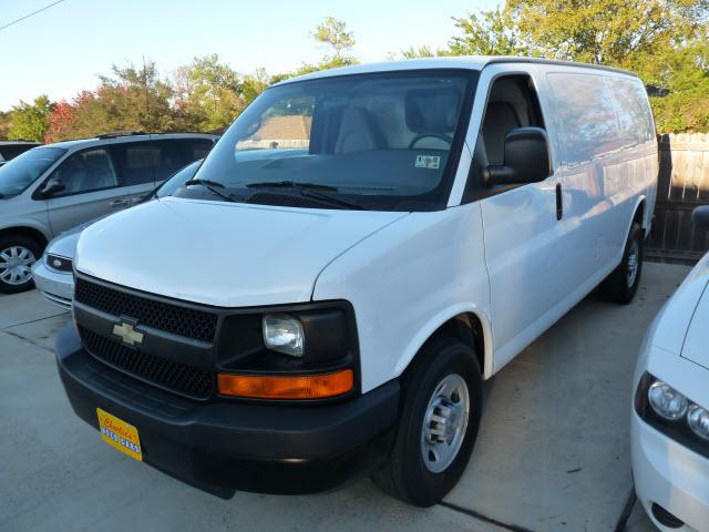 Chevrolet Express LS 4X4 Passenger Van