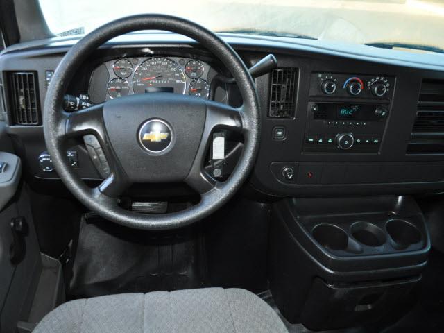 Chevrolet Express 2009 photo 3