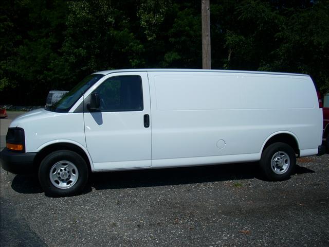 Chevrolet Express Base Passenger Van