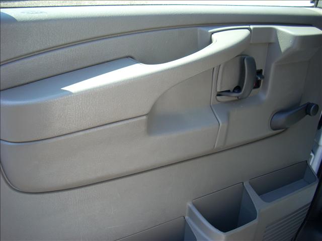 Chevrolet Express 2009 photo 5