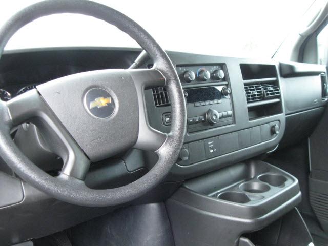 Chevrolet Express 2009 photo 3