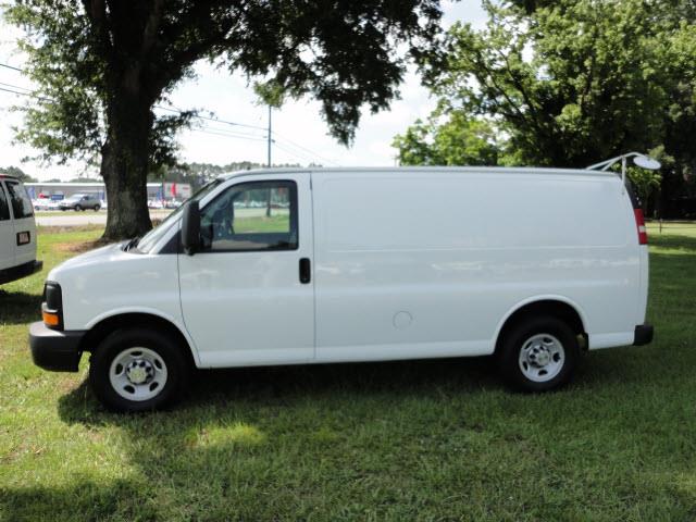 Chevrolet Express 2009 photo 3