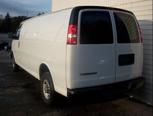 Chevrolet Express 2009 photo 1