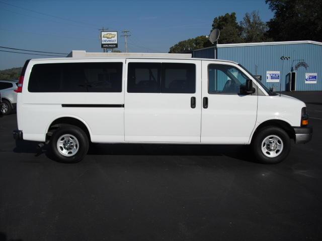 Chevrolet Express 2009 photo 1