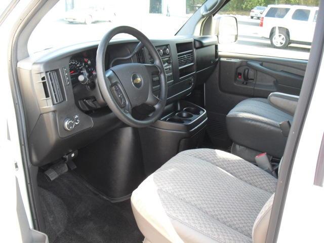 Chevrolet Express 2009 photo 5