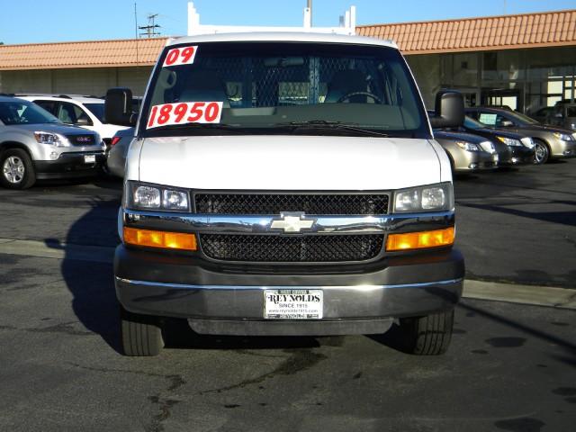 Chevrolet Express 2009 photo 1