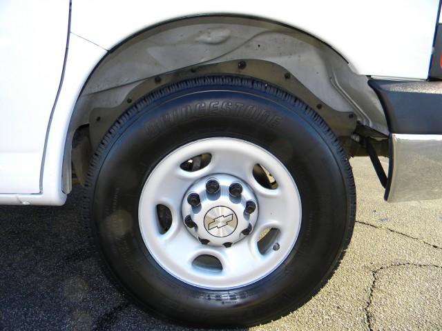 Chevrolet Express 2009 photo 3