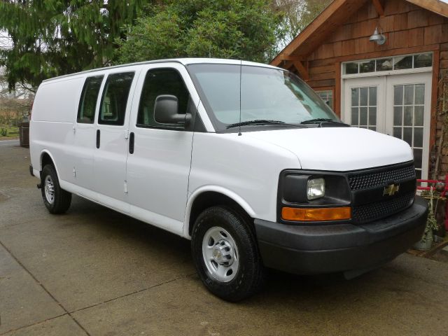 Chevrolet Express 2009 photo 1
