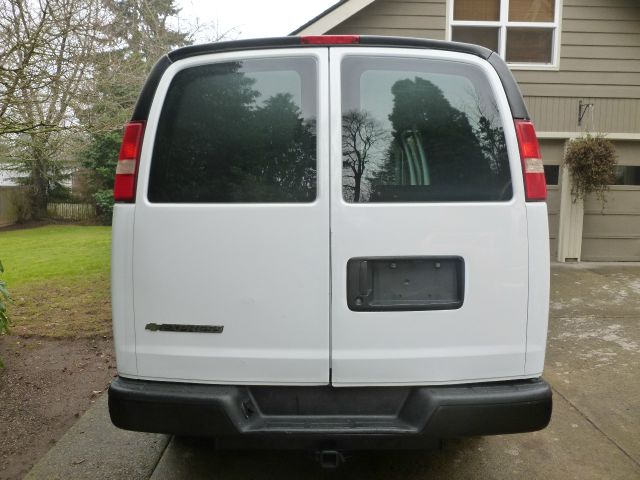 Chevrolet Express 2009 photo 3