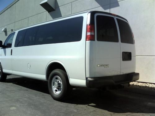 Chevrolet Express 2009 photo 2