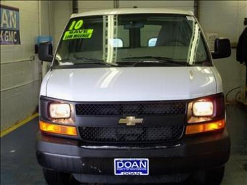 Chevrolet Express 2010 photo 1