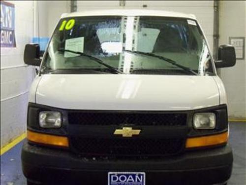 Chevrolet Express 2010 photo 1