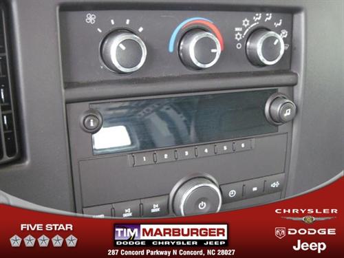 Chevrolet Express 2010 photo 1