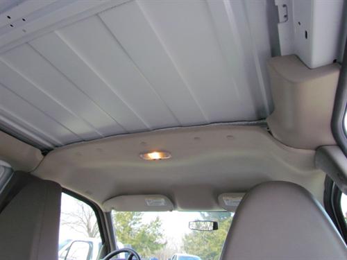 Chevrolet Express 2010 photo 1