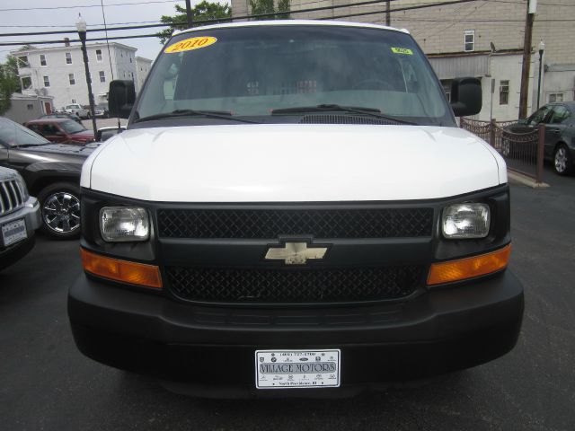 Chevrolet Express 2010 photo 5